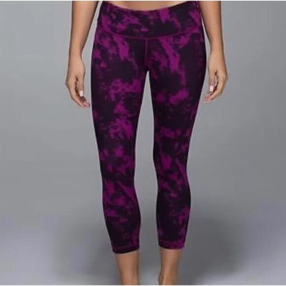 Lululemon Purple Tie Dye Wunder Under Crop Leggings High Waist Loungewear - Picture 1 of 5